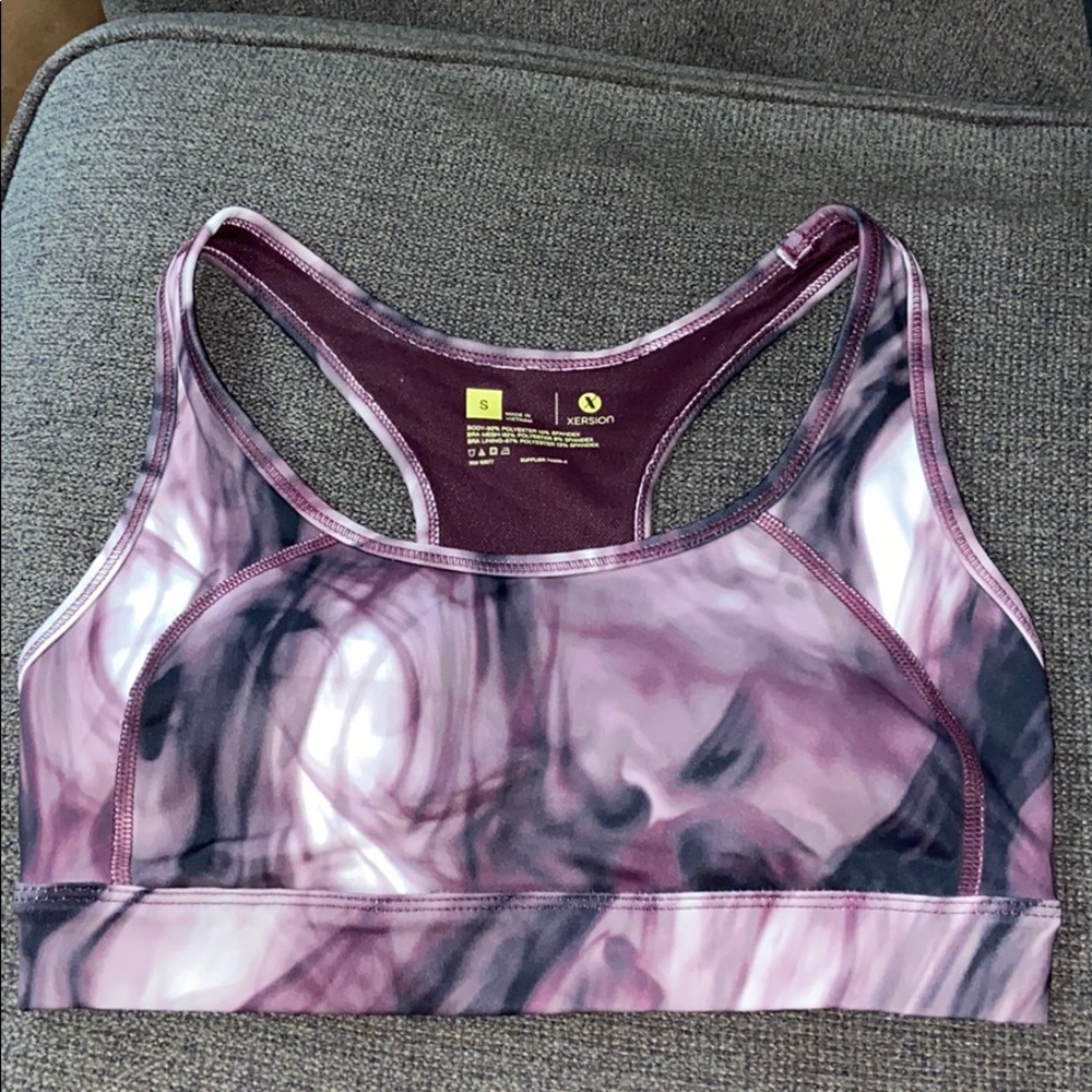 Sports bra